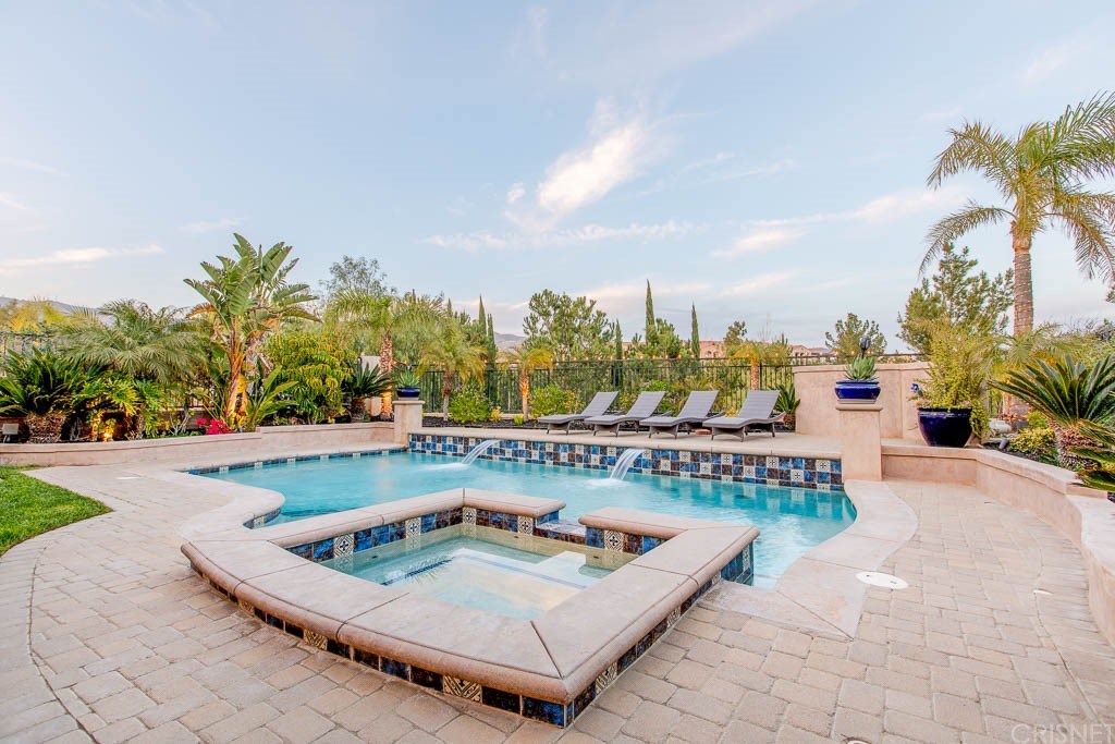 11564 Apulia Court Porter Ranch, CA 91326 - Photo 31 of 72