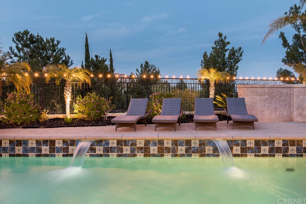 11564 Apulia Court Porter Ranch, CA 91326 - Photo 45 of 72