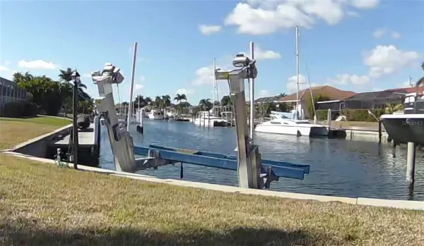 $3,000 | 2500 Rio Lisbo Court, Punta Gorda, FL 33950