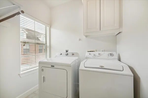 $2,650 | 1408 Birdsall Street, Unit C, Houston, TX 77007