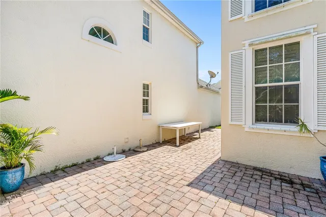 $13,000 | 8755 Windy Oaks Court, Vero Beach, FL 32963