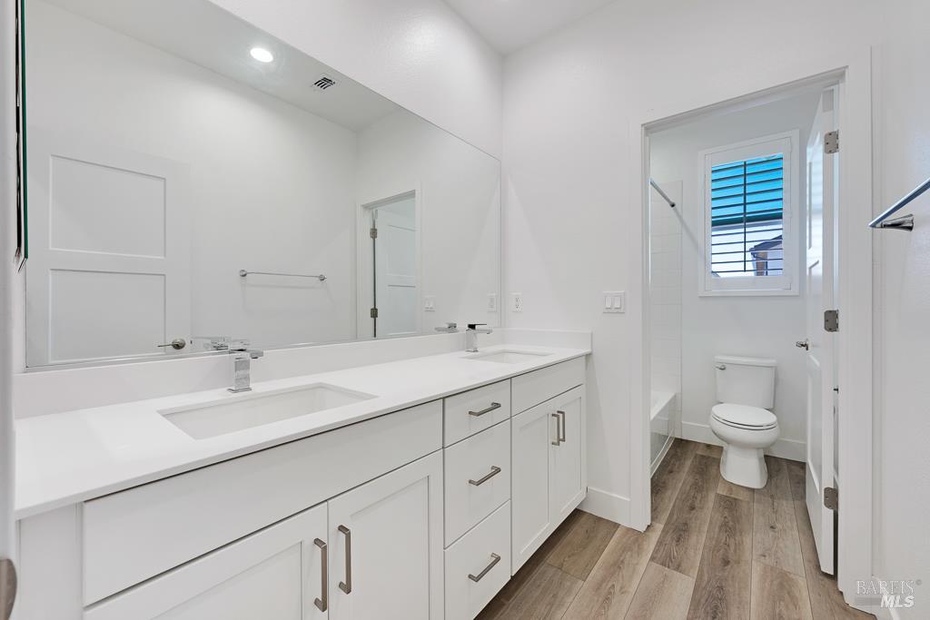 2773 Bellevue Ranch Santa Rosa, CA 95407 - Photo 18 of 24 Bath 2