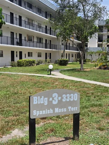 $1,500 | 3330 Spanish Moss Terrace, Unit 104, Lauderhill, FL 33319