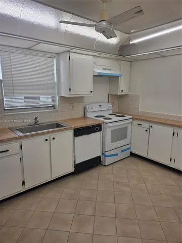 $1,500 | 3330 Spanish Moss Terrace, Unit 104, Lauderhill, FL 33319