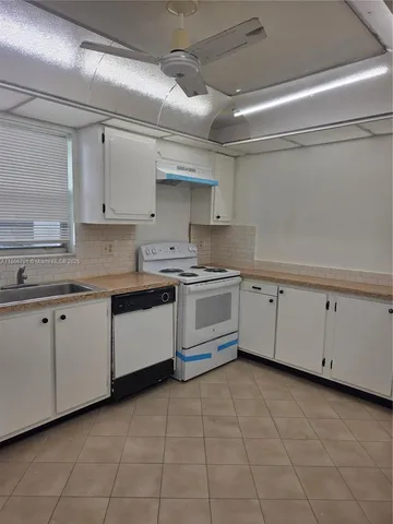 $1,500 | 3330 Spanish Moss Terrace, Unit 104, Lauderhill, FL 33319