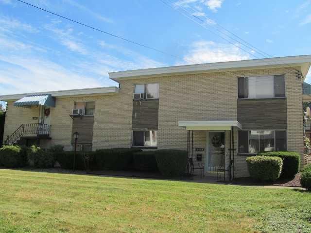 Exterior Front. 4 units - two lower two upper.  corner of Foster/Carmella.  Happy Long Term tenants.