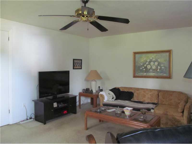 3408 Foster Road White Oak, PA 15131 - Photo 14 of 16 Living Room. Unit 239