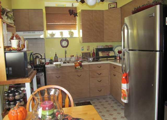 Kitchen. Unit 3408  lower right.  this tenant owns her own appliances and will take if she ever leaves.  has rented over 15 years.