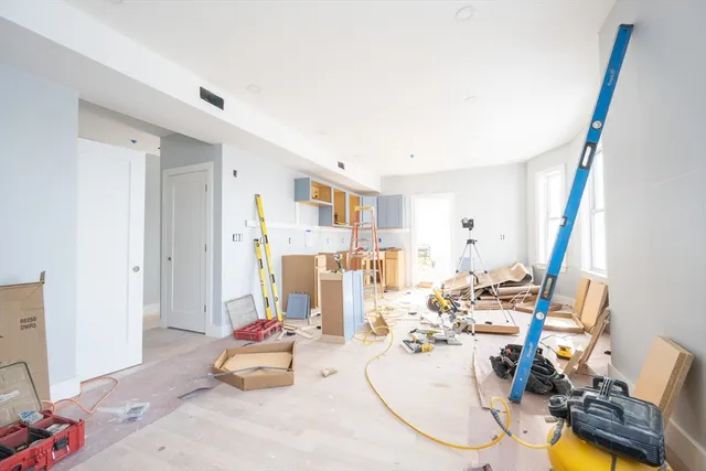 $4,100 | 32 Campbell Avenue, Unit 1, Revere, MA 02151