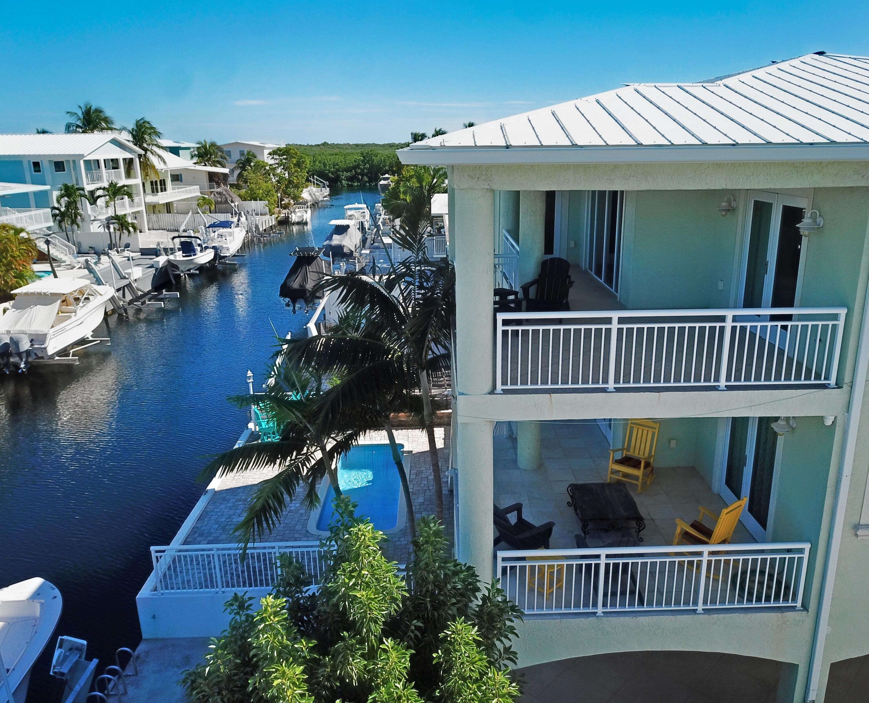 131 Coco Plum Road South Key Largo, FL 33037 - Photo 18 of 19 a view of balcony and deck