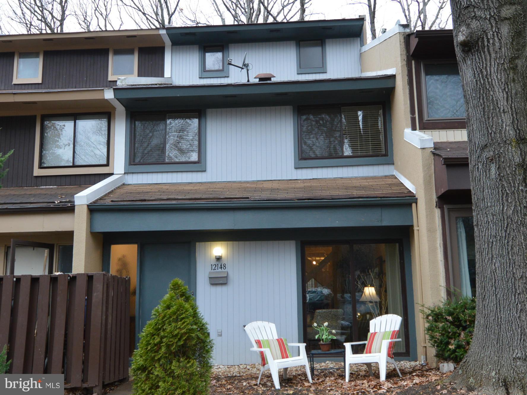 12148 Captiva Court Reston, VA 20191 - Photo 1 of 25 Exterior (Front)