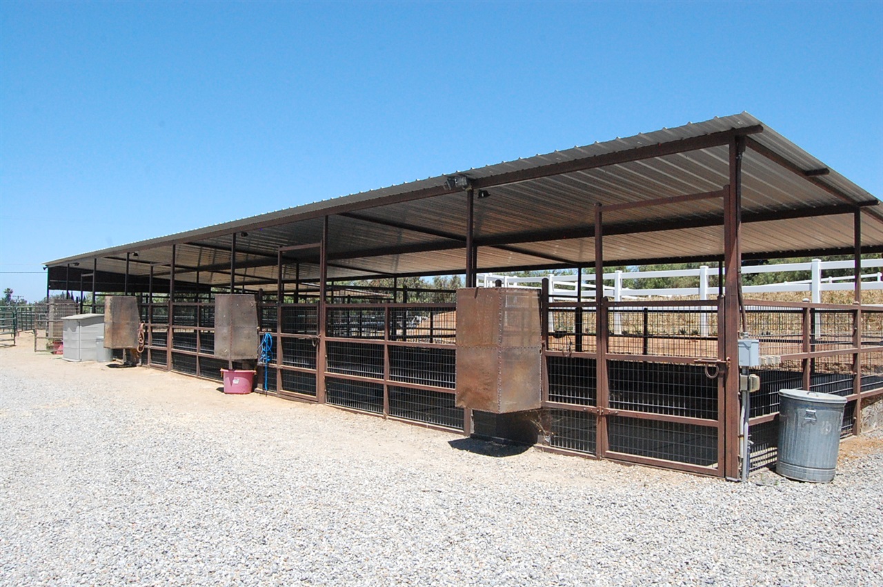 30715 Ranch Creek Road Valley Center, CA 92082 - Photo 22 of 25