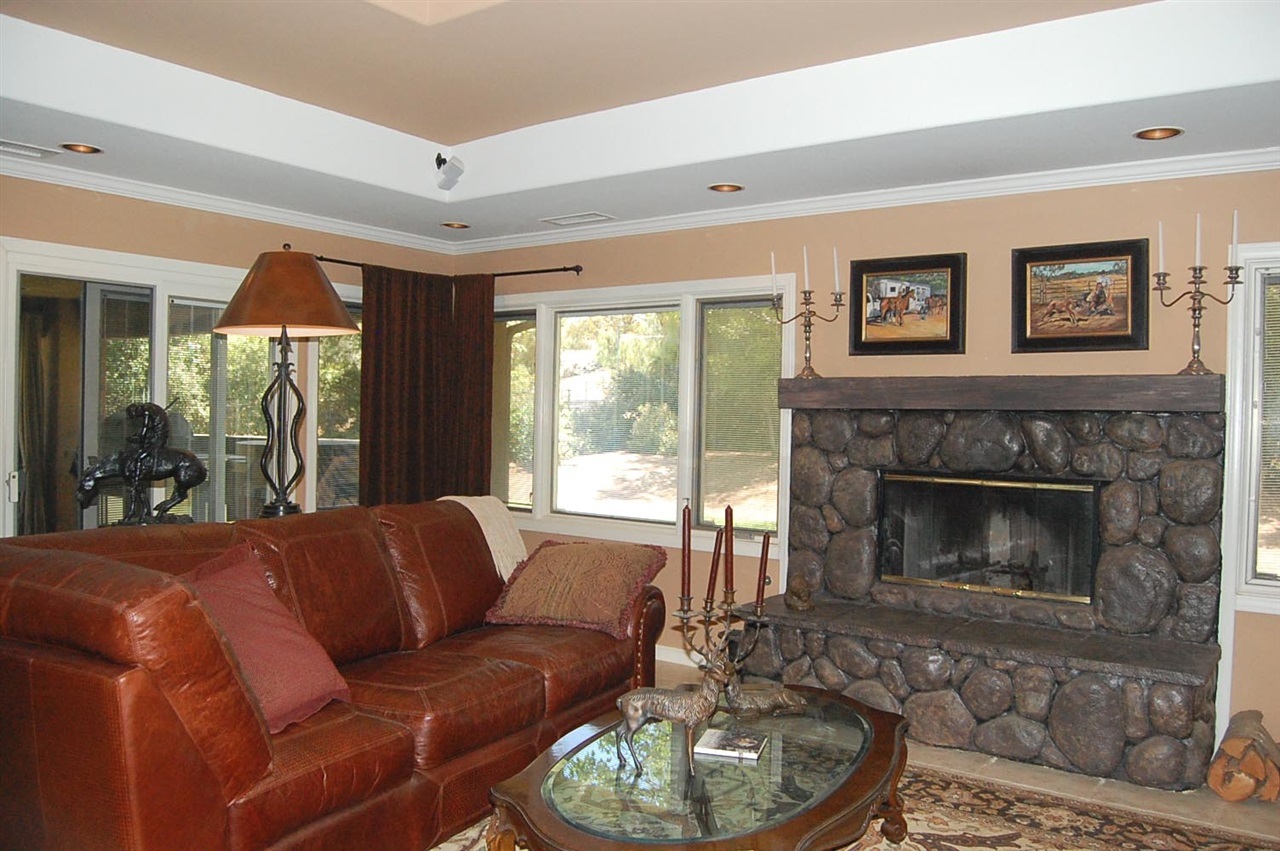 30715 Ranch Creek Road Valley Center, CA 92082 - Photo 6 of 25