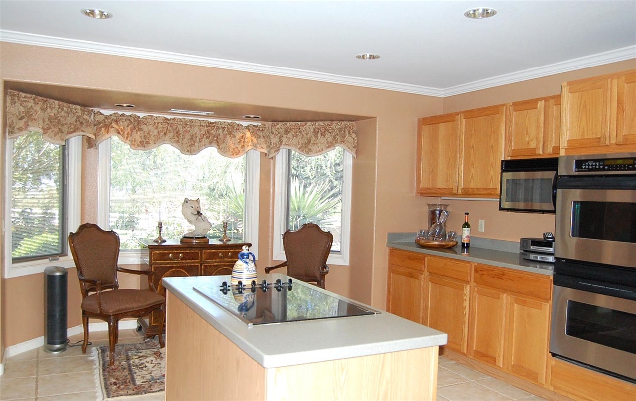 30715 Ranch Creek Road Valley Center, CA 92082 - Photo 8 of 25