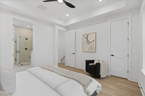 $399,900 | 717 Janisch Road, Unit B, Houston, TX 77018