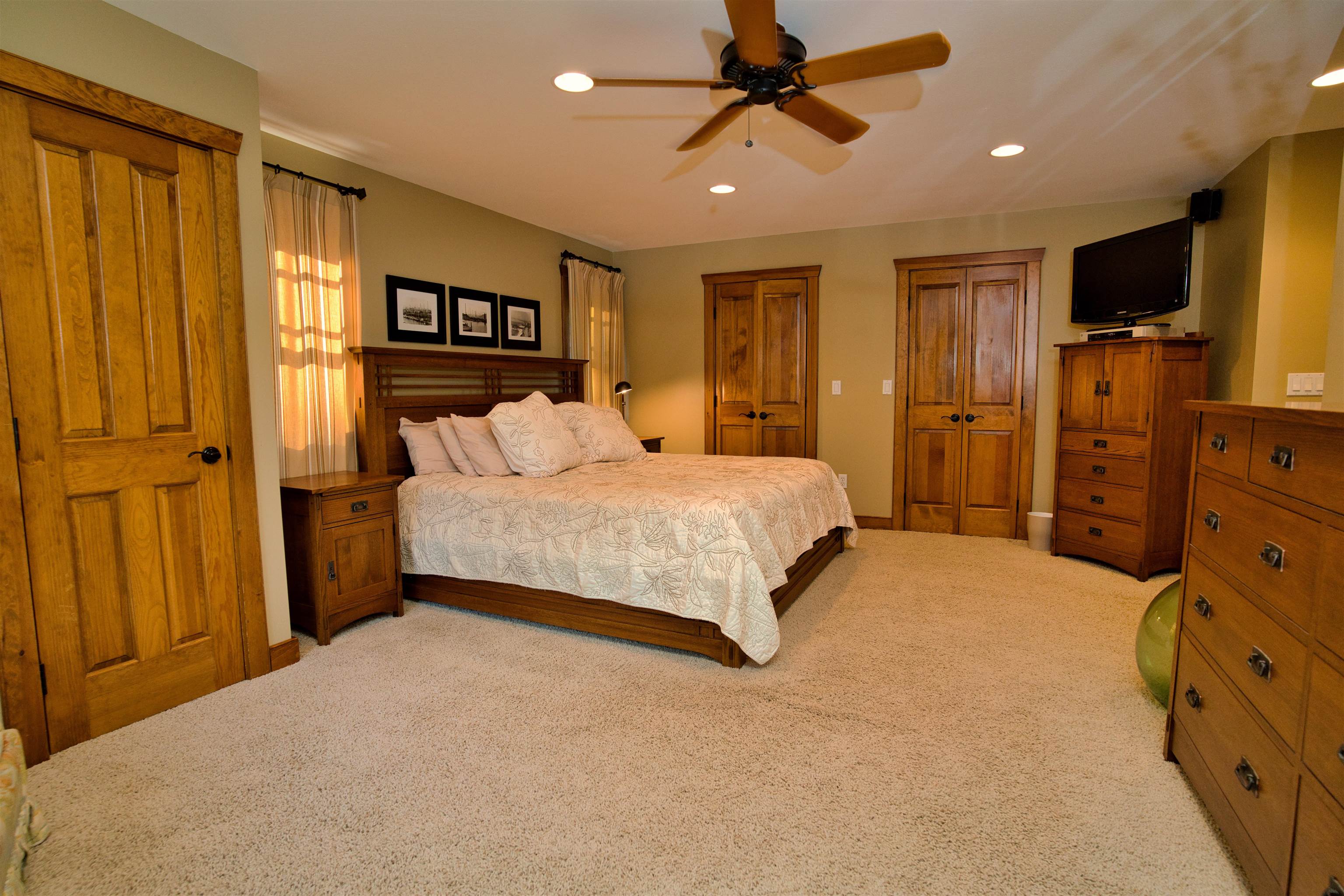 118 S Road Deerfield, NH 03037 - Photo 16 of 34