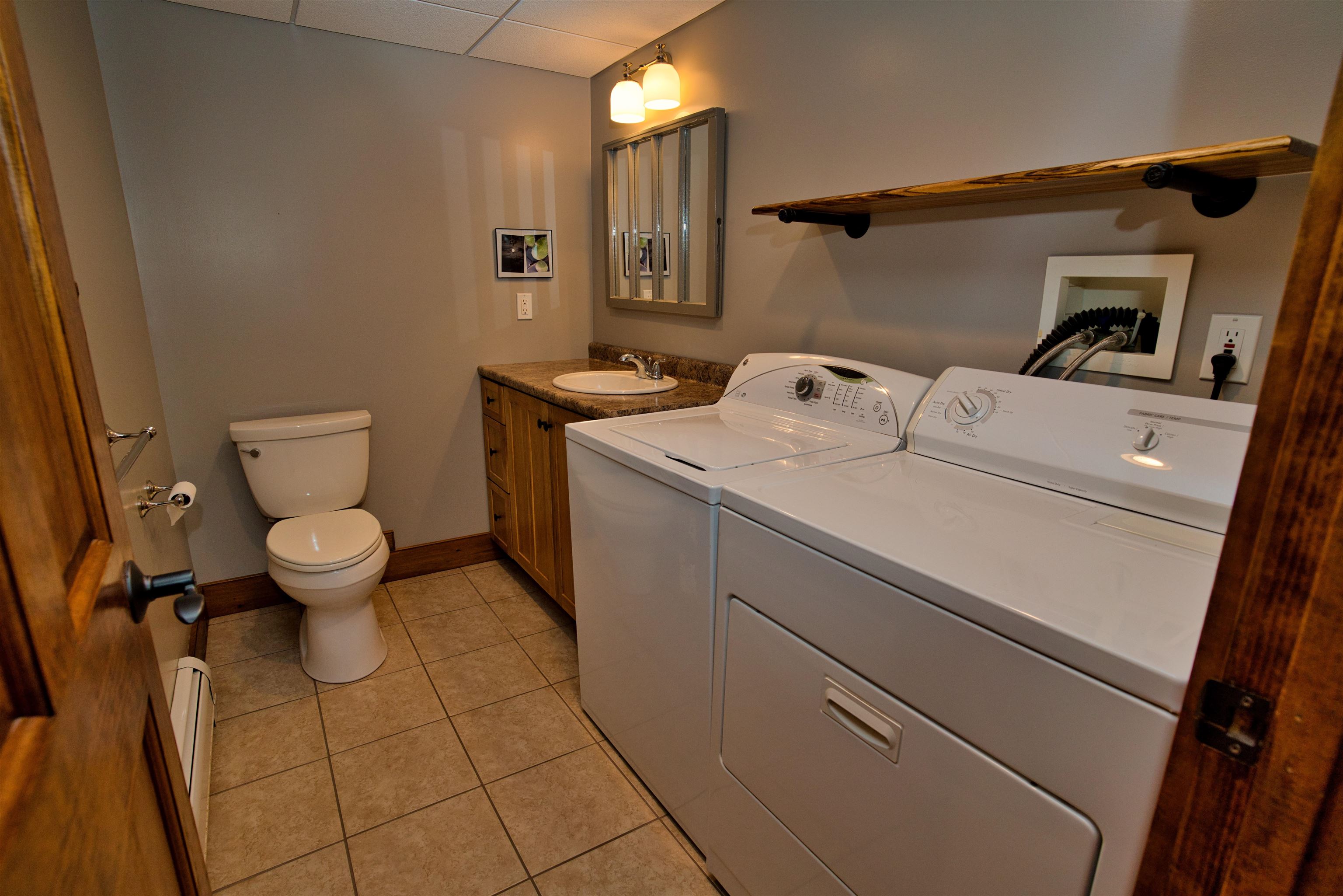 118 S Road Deerfield, NH 03037 - Photo 23 of 34