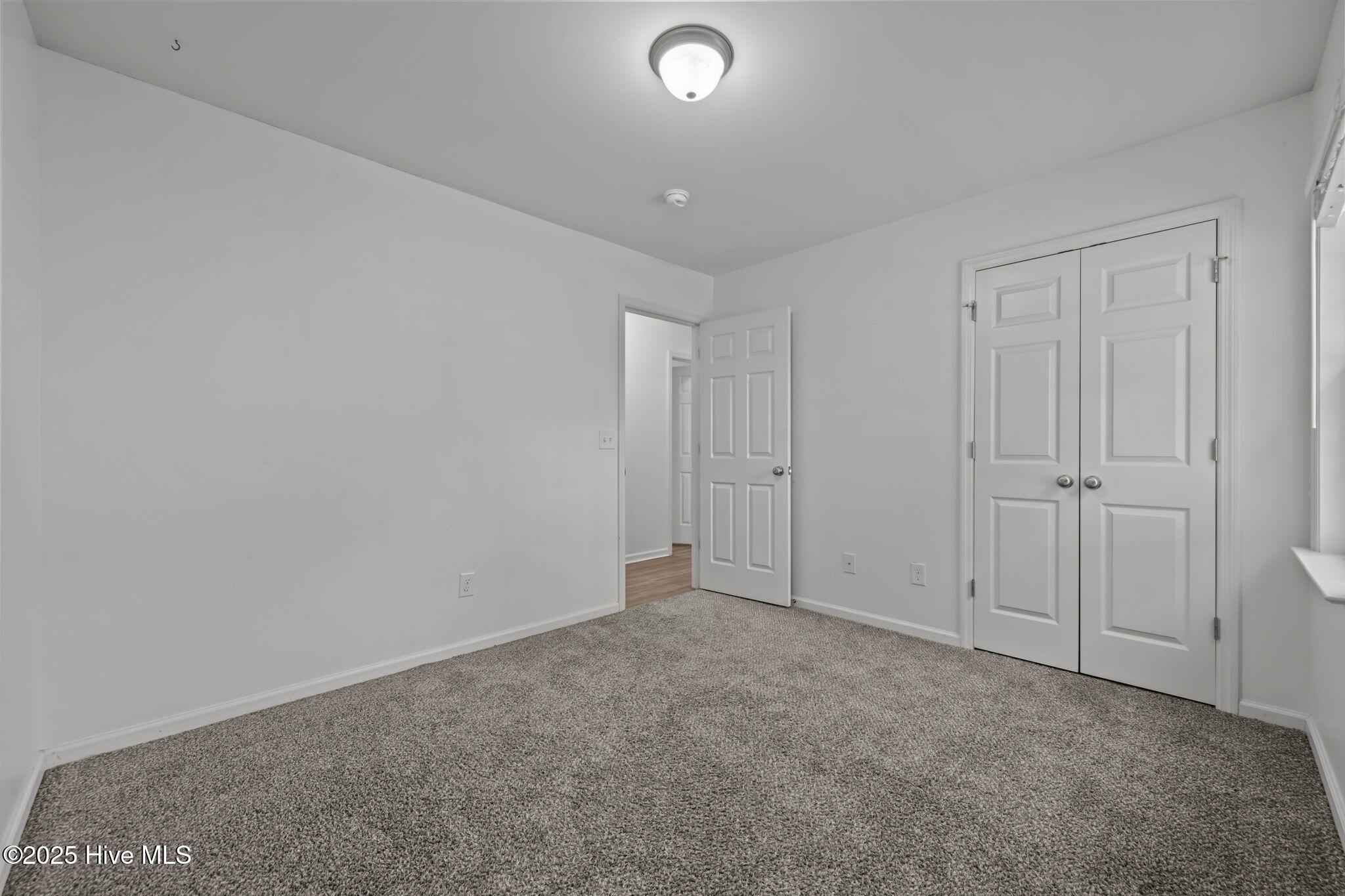 331 First Post Road Jacksonville, NC 28546 - Photo 24 of 55 Bedroom 1