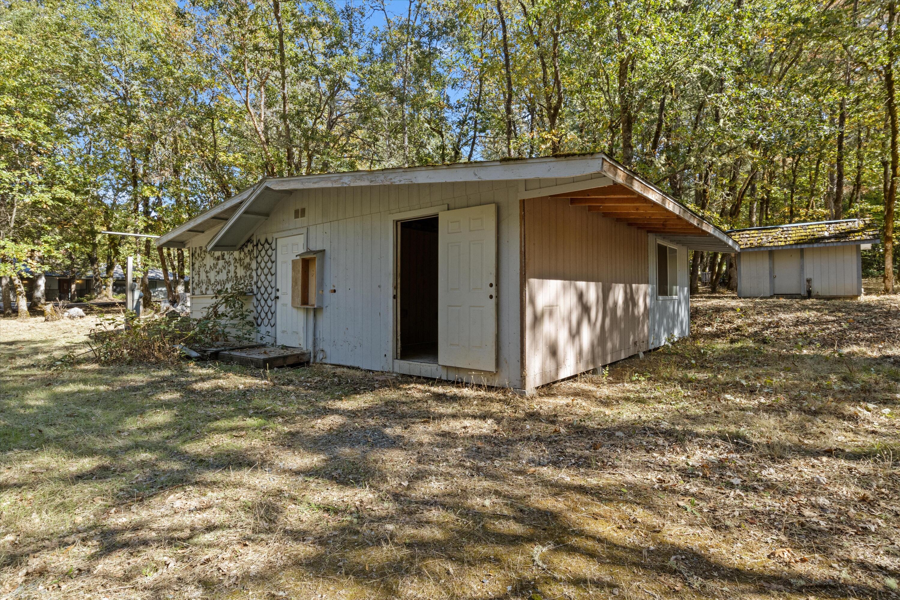1080 Ferry Road Grants Pass, OR 97526 - Photo 55 of 60 49-IMG_0311