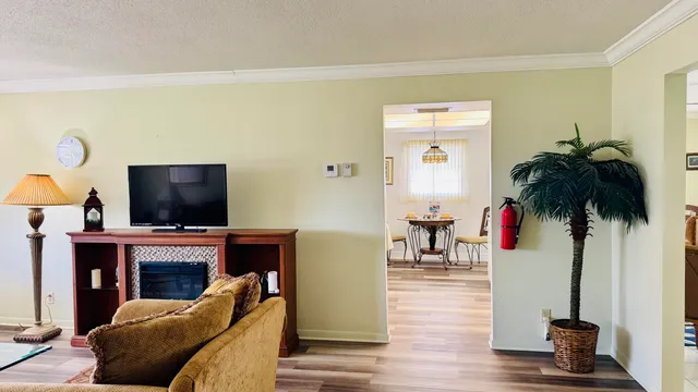 $2,450 | 520 Southwest 18th Street, Boynton Beach, FL 33426