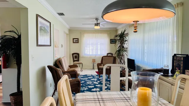 $2,450 | 520 Southwest 18th Street, Boynton Beach, FL 33426