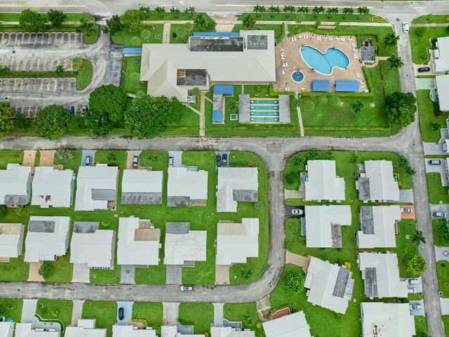 $2,450 | 520 Southwest 18th Street, Boynton Beach, FL 33426