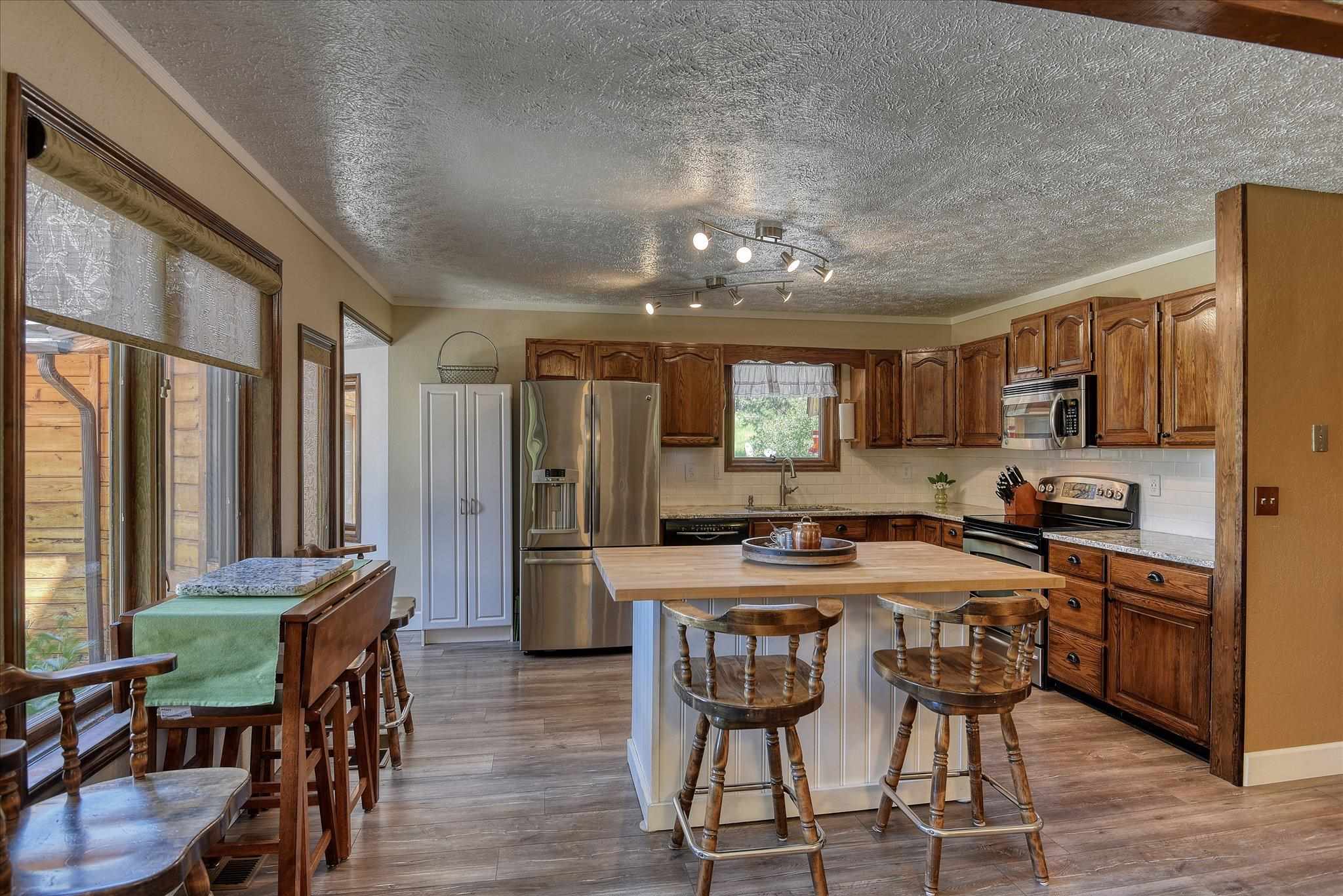 14714 East Blanchard Road Elk, WA 99009 - Photo 14 of 50