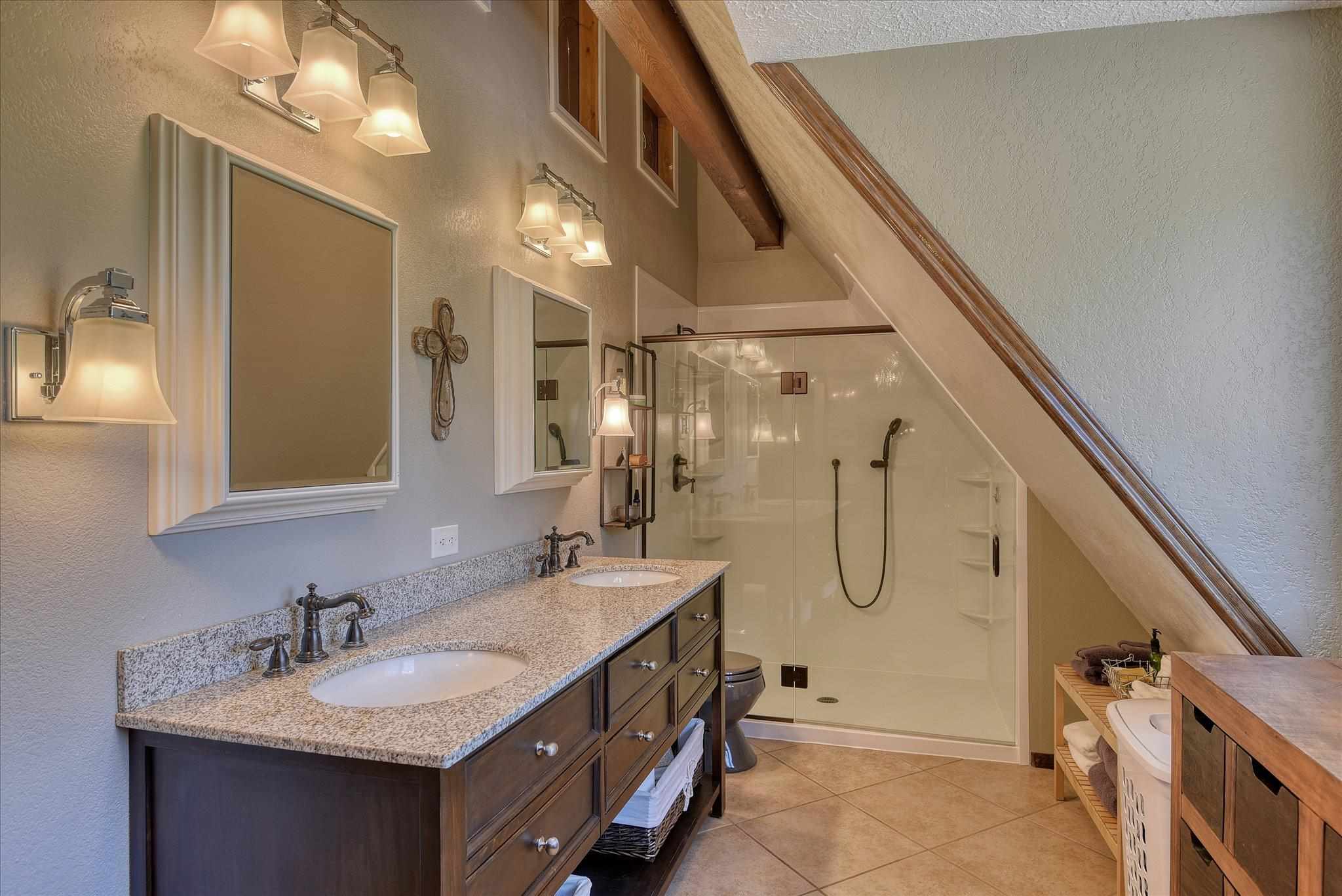 14714 East Blanchard Road Elk, WA 99009 - Photo 27 of 50