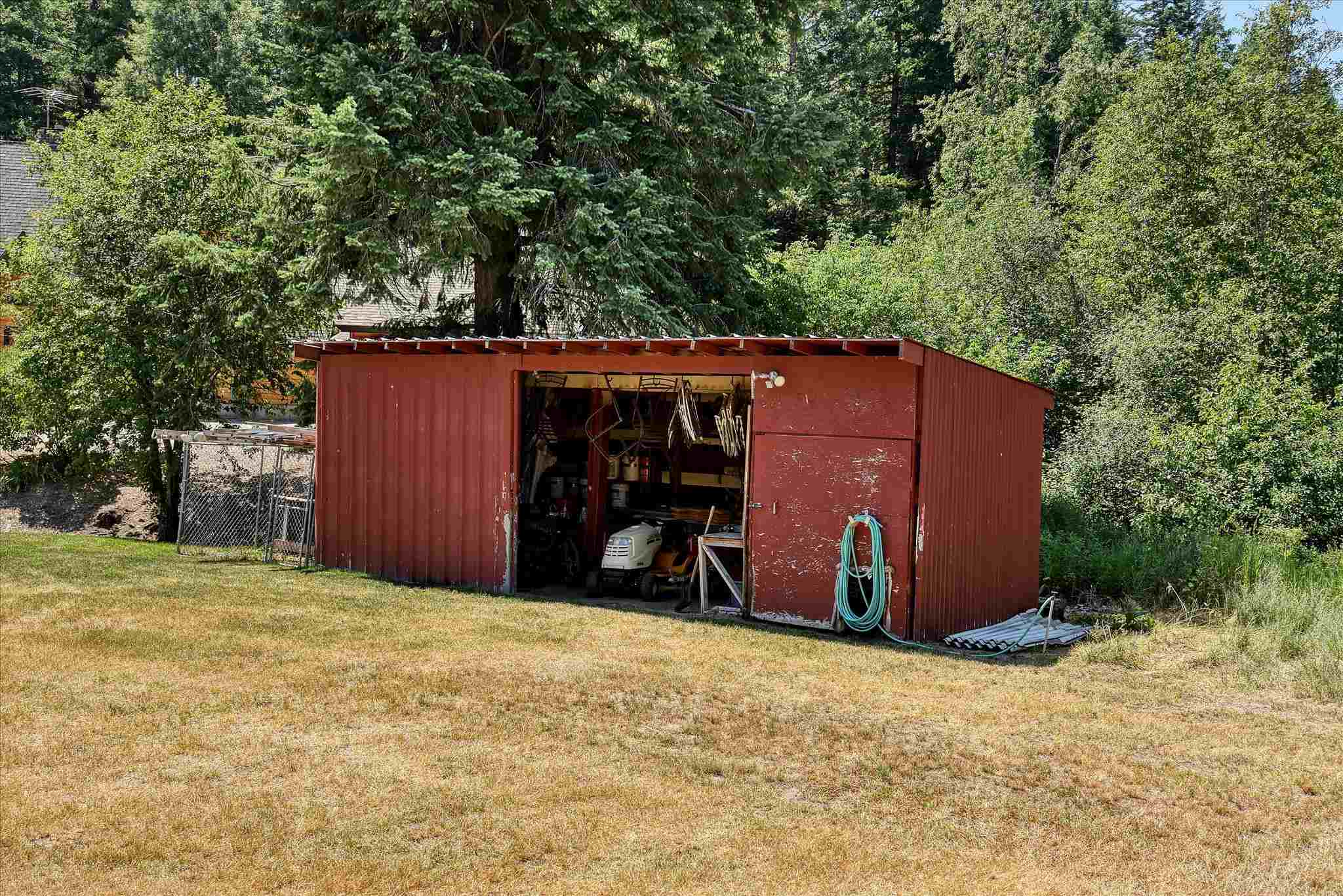 14714 East Blanchard Road Elk, WA 99009 - Photo 34 of 50