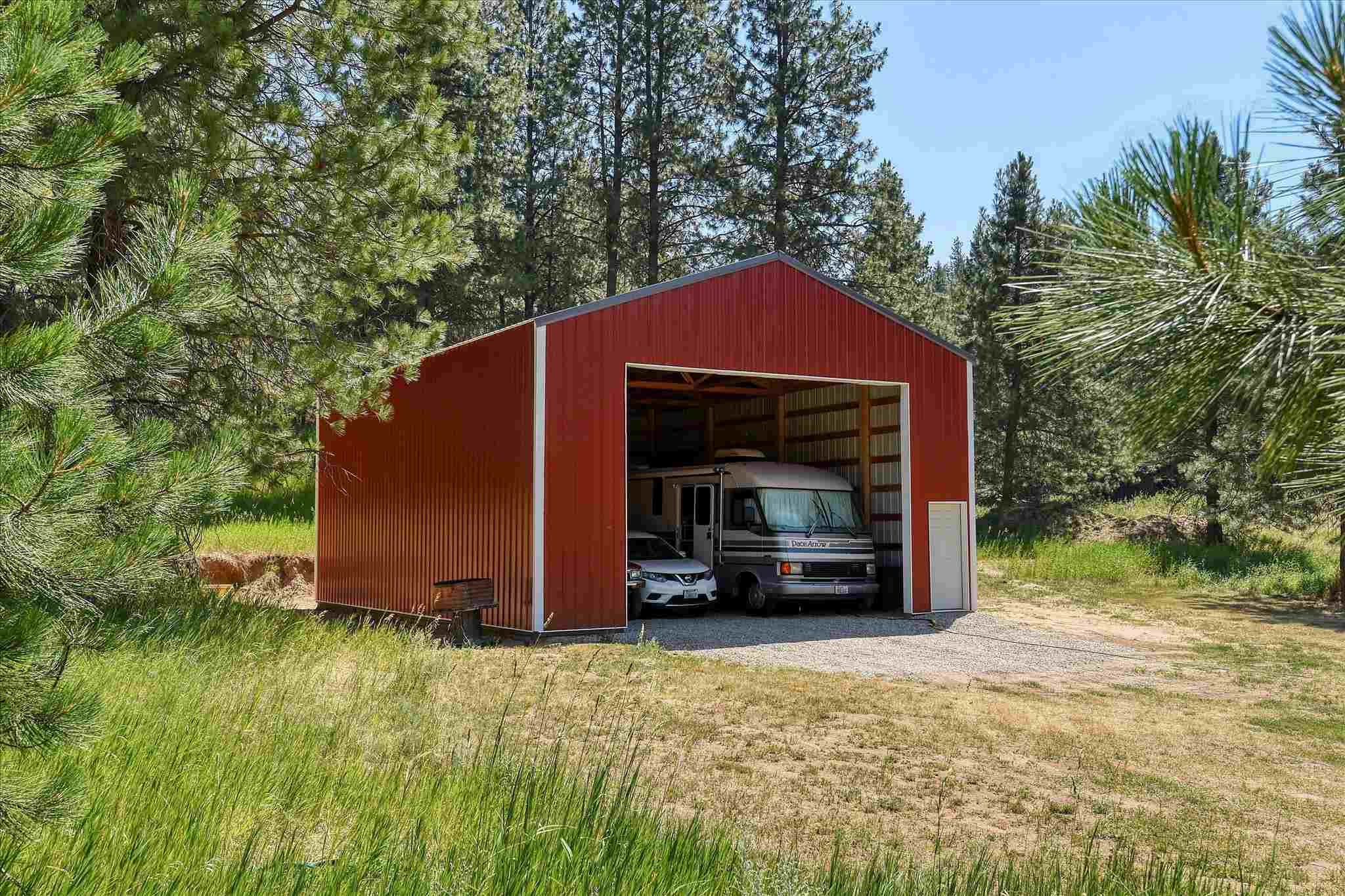 14714 East Blanchard Road Elk, WA 99009 - Photo 35 of 50