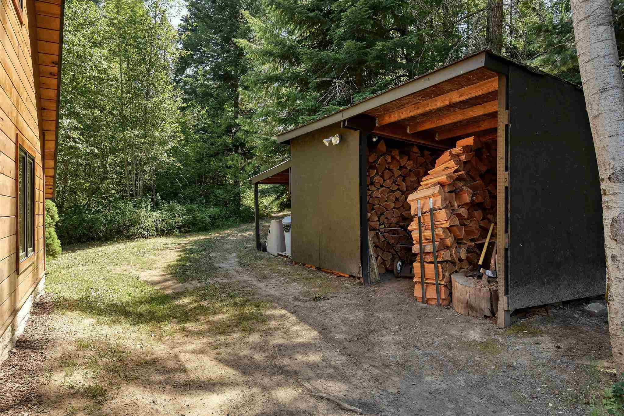 14714 East Blanchard Road Elk, WA 99009 - Photo 44 of 50