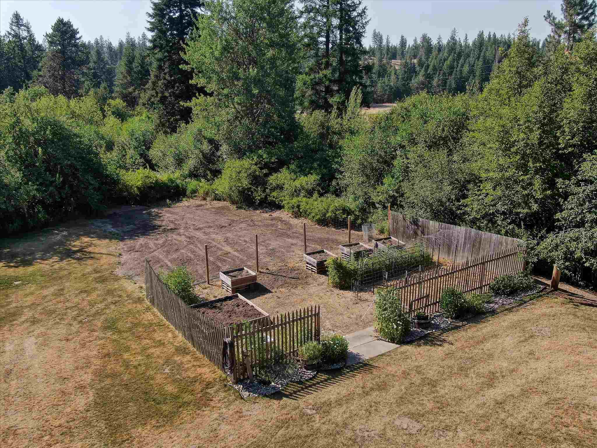 14714 East Blanchard Road Elk, WA 99009 - Photo 49 of 50