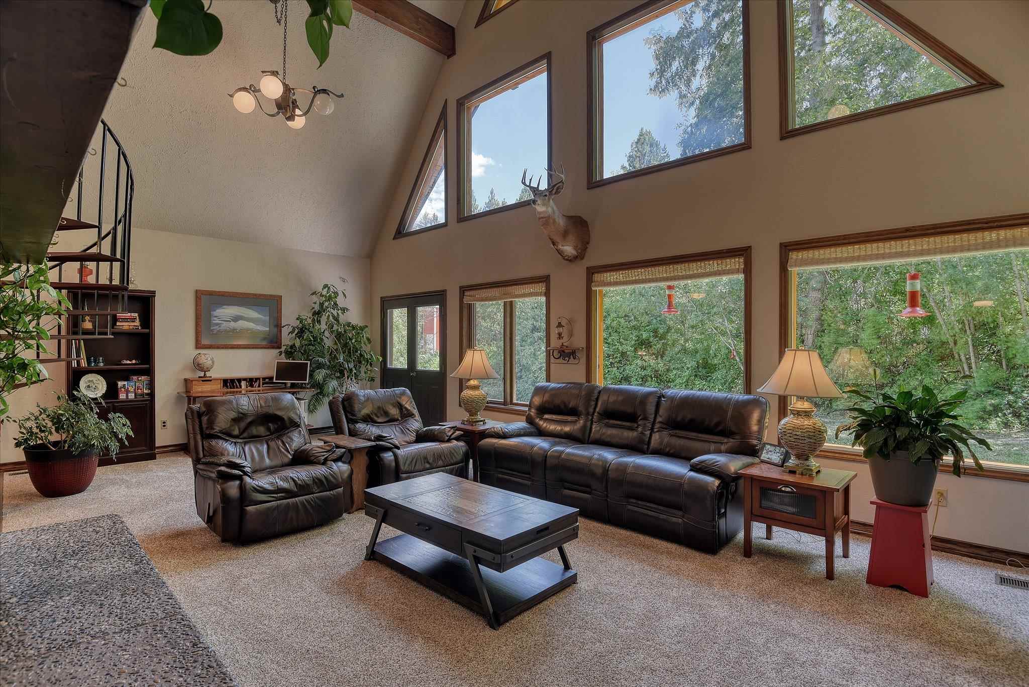 14714 East Blanchard Road Elk, WA 99009 - Photo 7 of 50