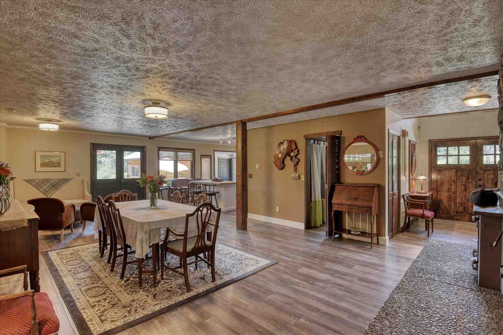 14714 East Blanchard Road Elk, WA 99009 - Photo 9 of 50