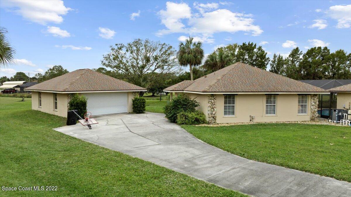 3205 Westland Melbourne, FL 32934 - Photo 24 of 55 01-DJI_0542