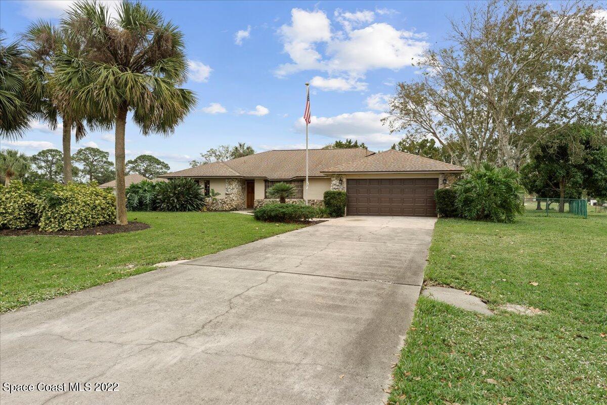 3205 Westland Melbourne, FL 32934 - Photo 34 of 55 03-DSC02149