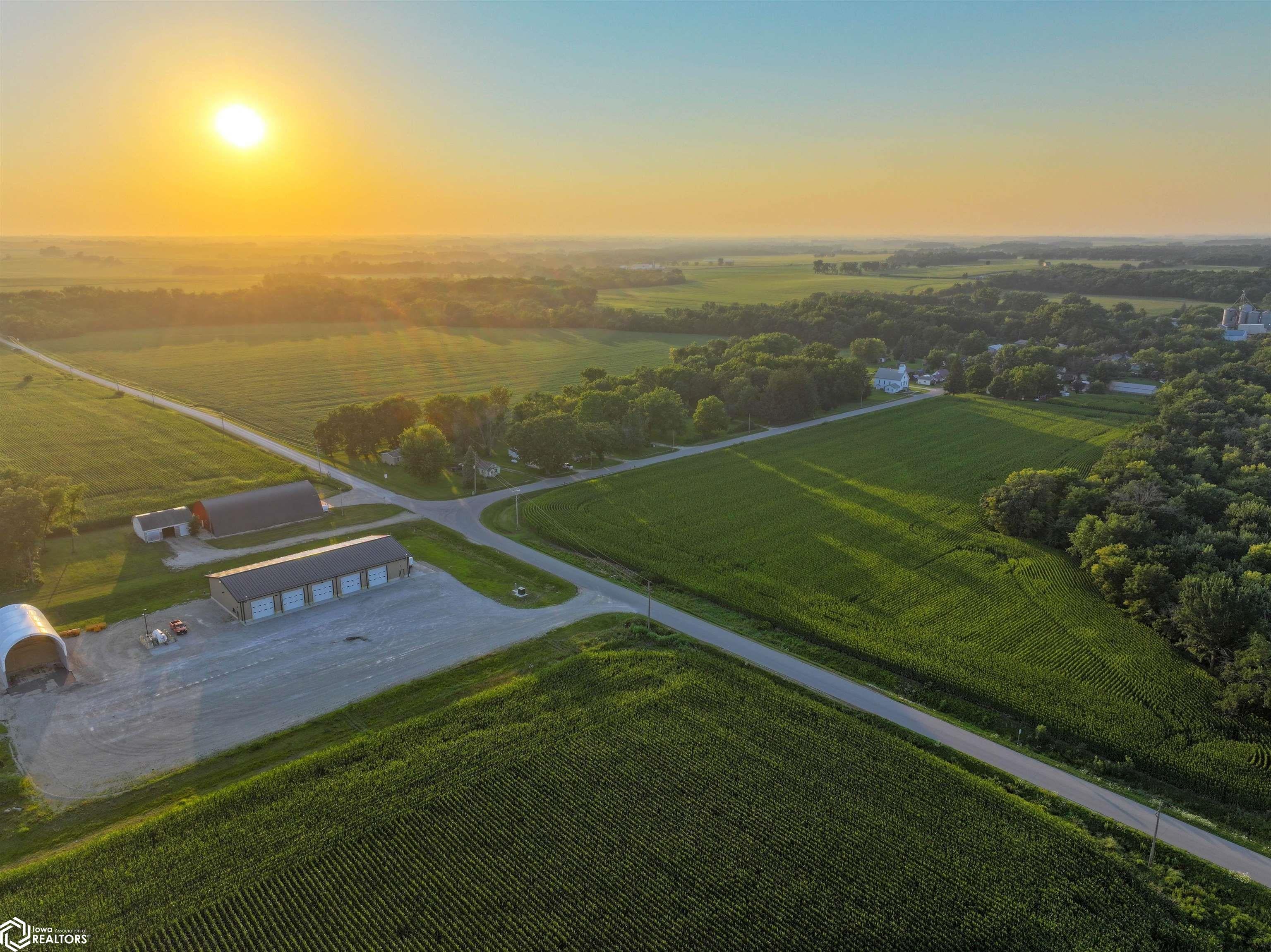 247th Street Waucoma, IA 52171 - Photo 5 of 23 Gallery Image 5
