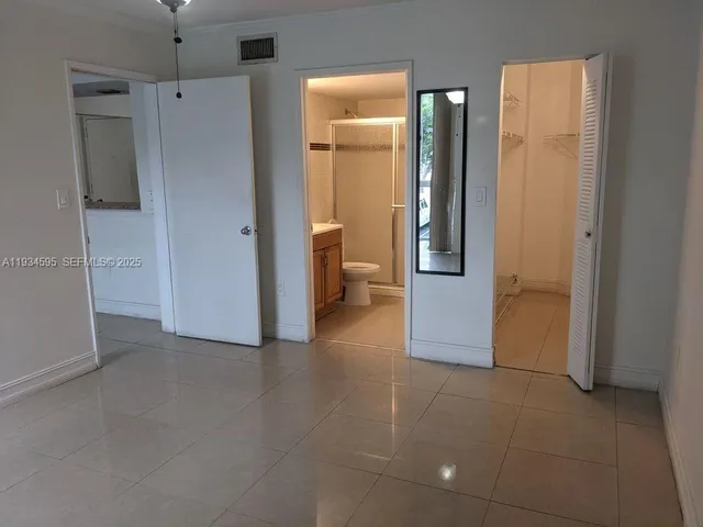 $2,250 | 7125 Northwest 186th Street, Unit B209, Hialeah, FL 33015