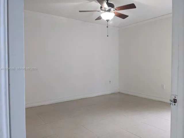 $2,250 | 7125 Northwest 186th Street, Unit B209, Hialeah, FL 33015