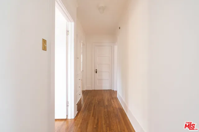 $1,799,000 | 253 North Irving Boulevard, Los Angeles, CA 90004