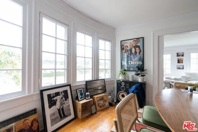 $1,799,000 | 253 North Irving Boulevard, Los Angeles, CA 90004