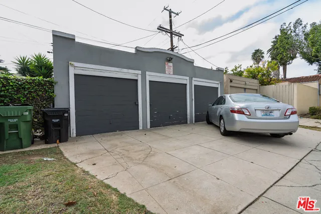 $1,799,000 | 253 North Irving Boulevard, Los Angeles, CA 90004