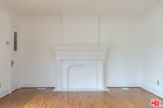 $1,799,000 | 253 North Irving Boulevard, Los Angeles, CA 90004