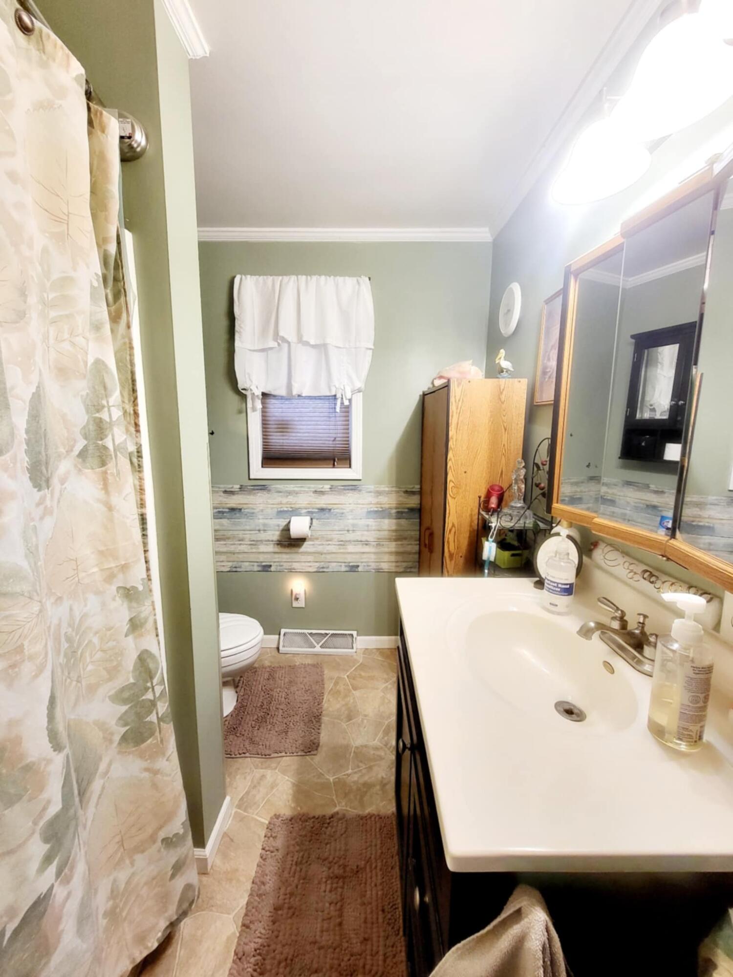 9967 Elm Road Ovid, MI 48866 - Photo 18 of 28 dde35002-1c41-47d7-af0b-e575fc099313