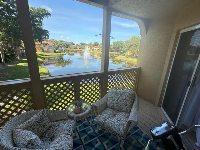 $1,650 | 4807 Via Palm Lakes, Unit 1516, West Palm Beach, FL 33417