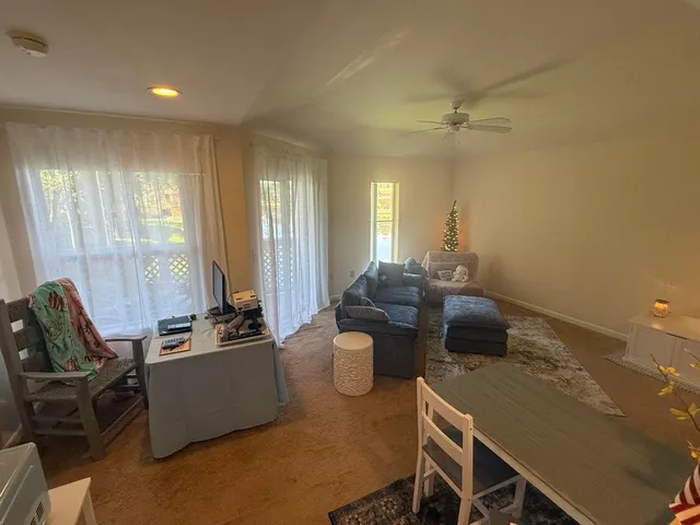 $1,650 | 4807 Via Palm Lakes, Unit 1516, West Palm Beach, FL 33417