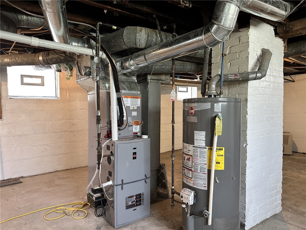 11 Santee Street Rochester, NY 14606 - Photo 18 of 20 DRY basement with 97% efficient NEW furnace