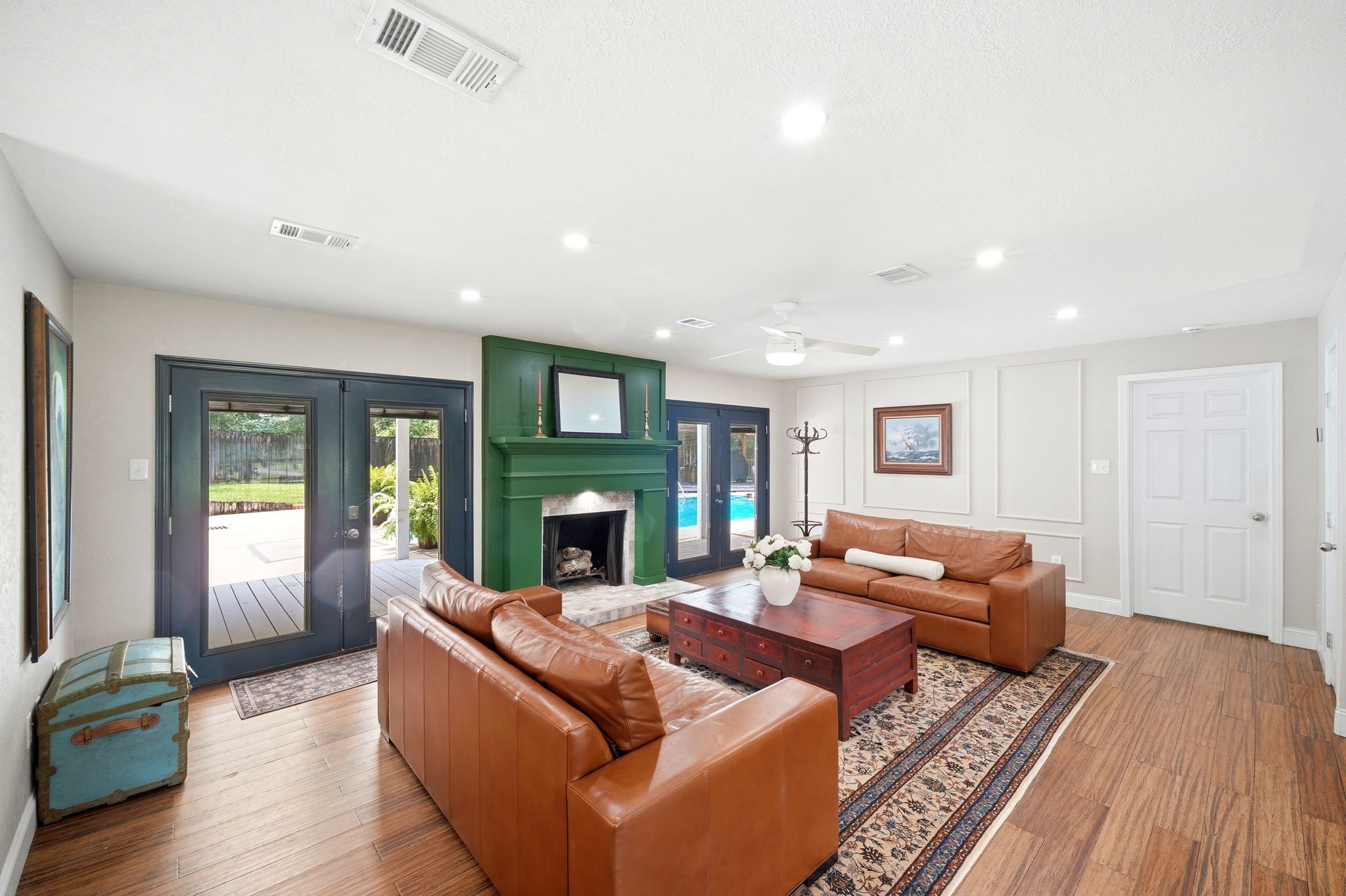 11375 Best Road Beaumont, TX 77713 - Photo 8 of 49 Living room and fireplace.