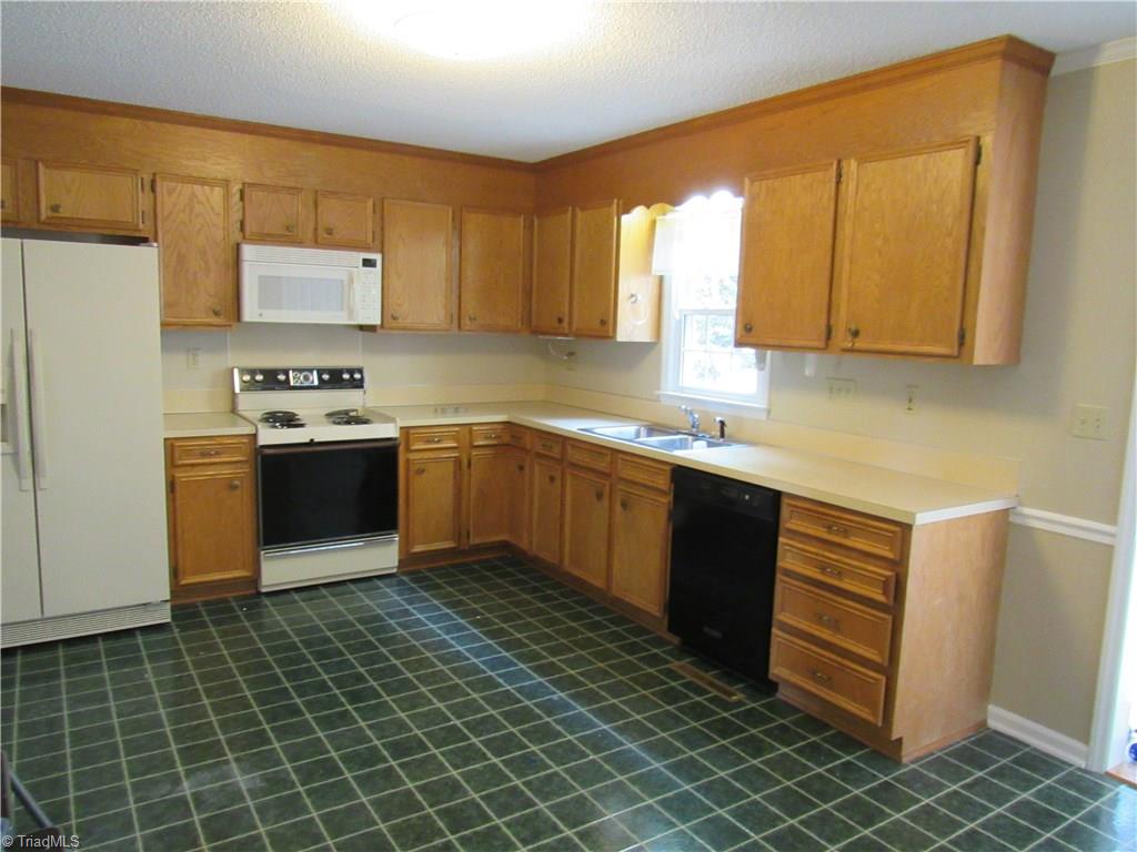 8951 Westing Court Rural Hall, NC 27045 - Photo 22 of 30 Gallery Image 22
