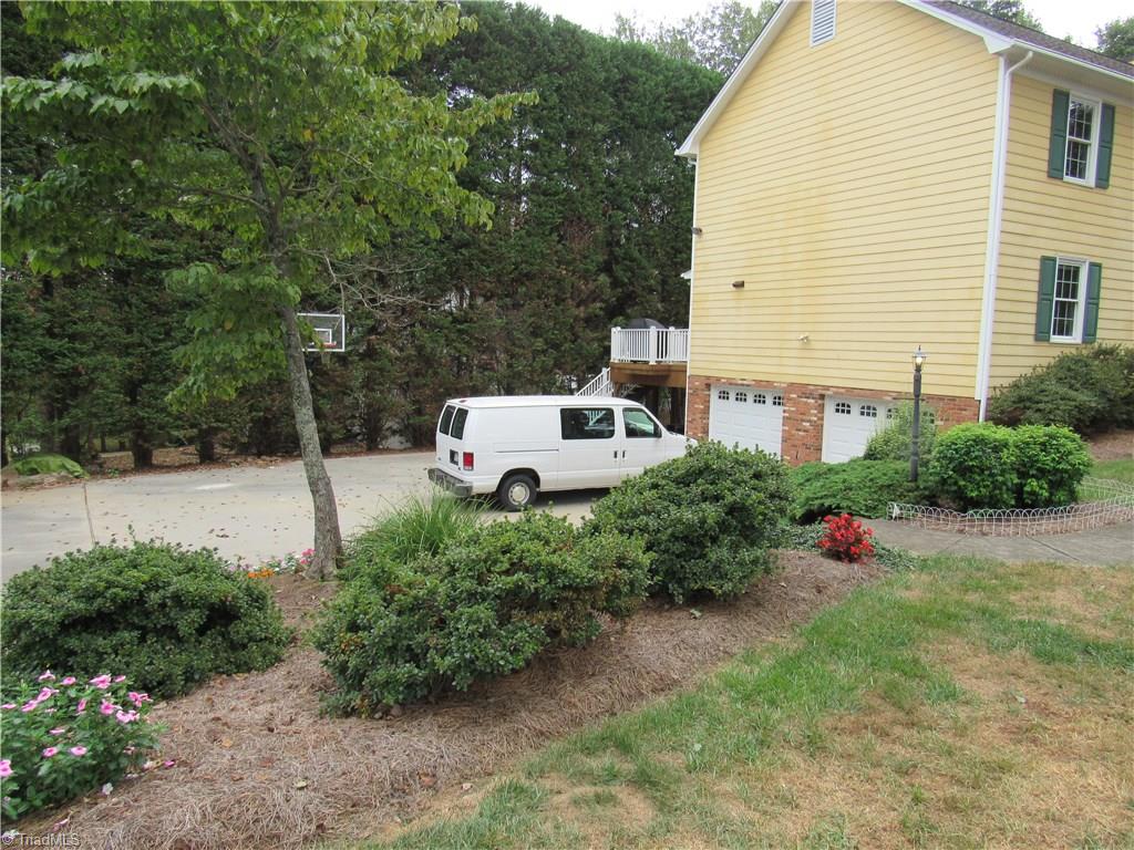 8951 Westing Court Rural Hall, NC 27045 - Photo 9 of 30 Gallery Image 9